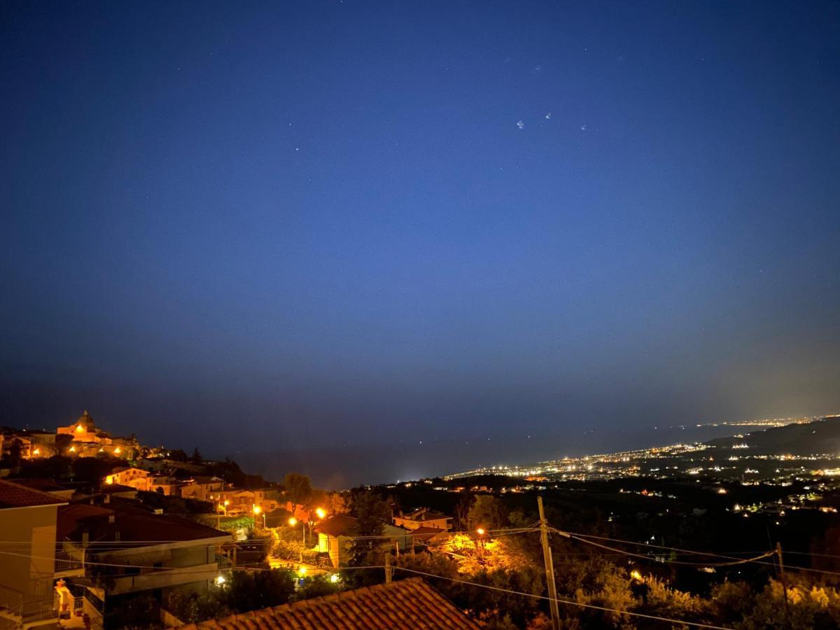 Seta Luxury Διαμέρισμα Roseto Degli Abruzzi Εξωτερικό φωτογραφία