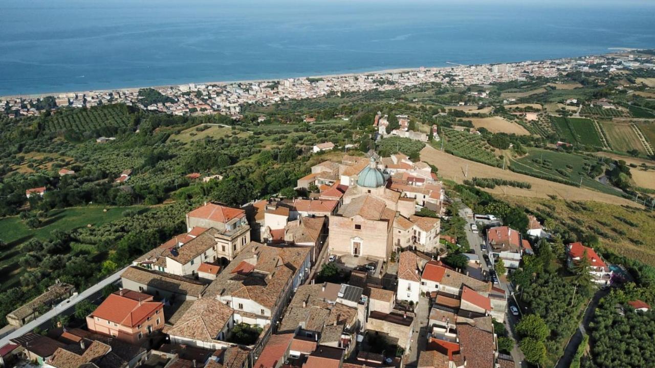 Seta Luxury Διαμέρισμα Roseto Degli Abruzzi Εξωτερικό φωτογραφία