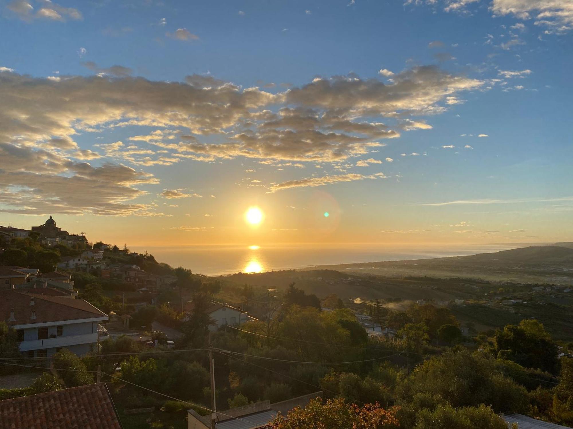 Seta Luxury Διαμέρισμα Roseto Degli Abruzzi Εξωτερικό φωτογραφία